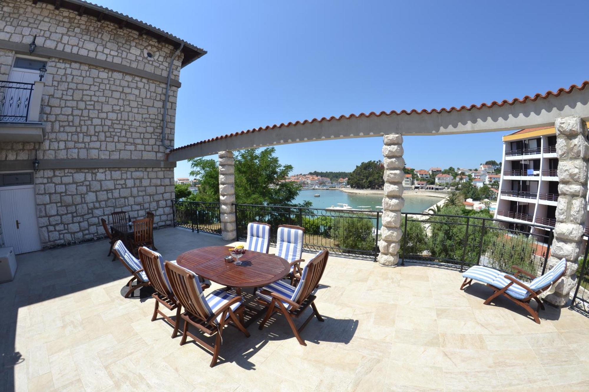 Villas Arbia - Margita Beach Hotel Banjol エクステリア 写真
