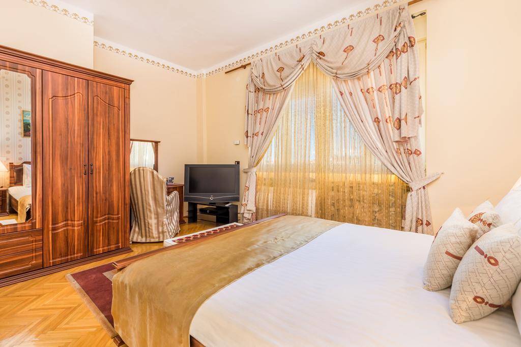 Villas Arbia - Margita Beach Hotel Banjol エクステリア 写真