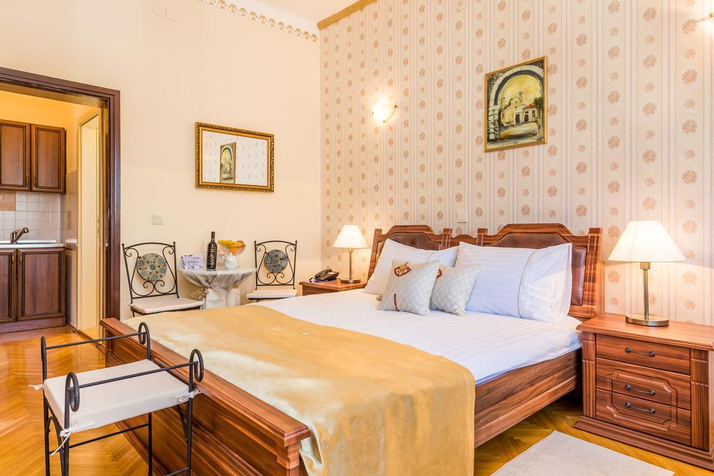 Villas Arbia - Margita Beach Hotel Banjol エクステリア 写真