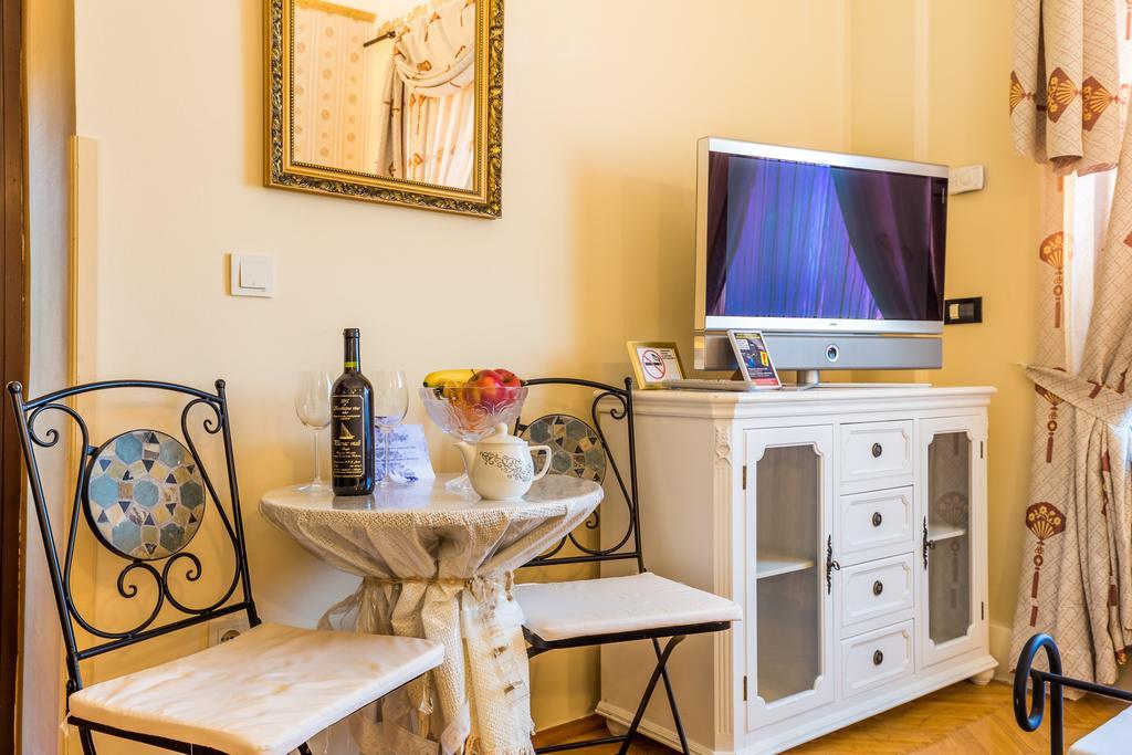 Villas Arbia - Margita Beach Hotel Banjol エクステリア 写真