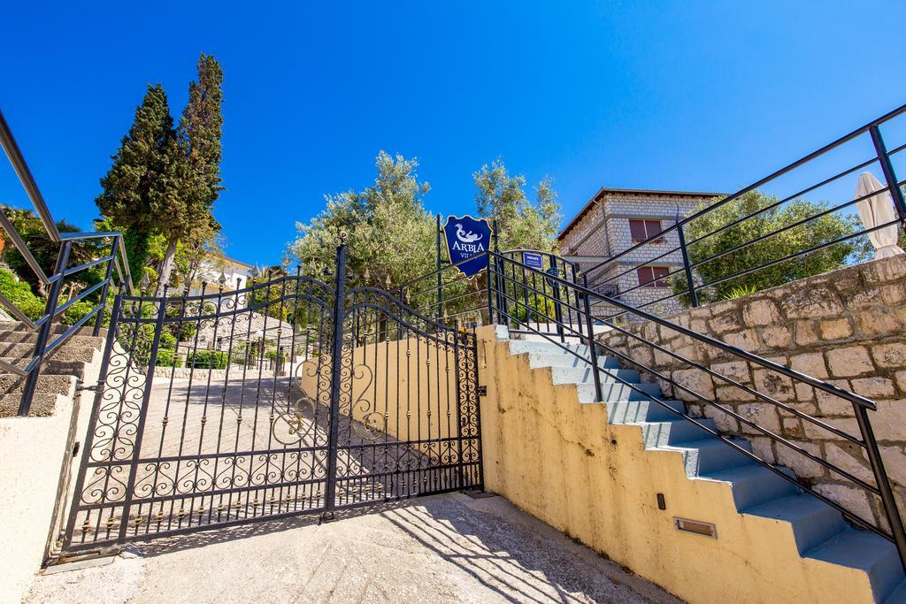 Villas Arbia - Margita Beach Hotel Banjol エクステリア 写真